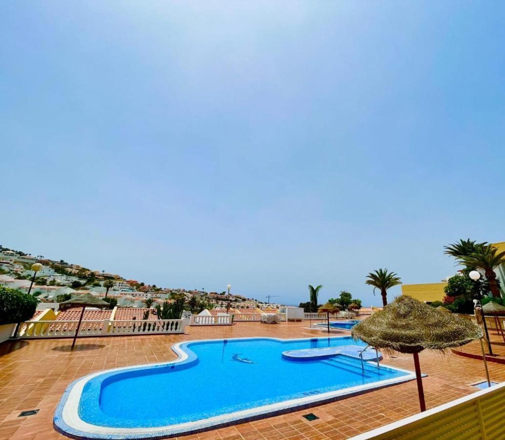 Las Brisas Holiday Costa Adeje  Buitenkant foto
